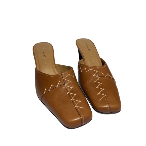 Vintage Danielle Brown Jackie Kennedy Bohemian Leather Square Pilgrim Pumps - Picture 7 of 7